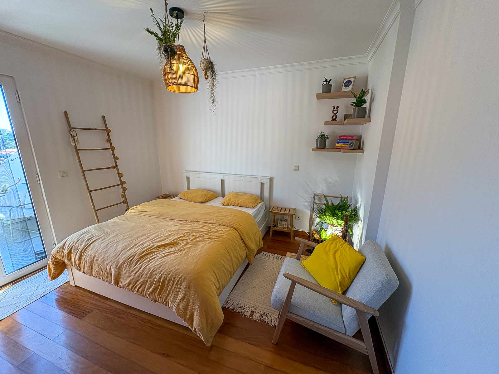 Bedroom in Apartment Rainforest